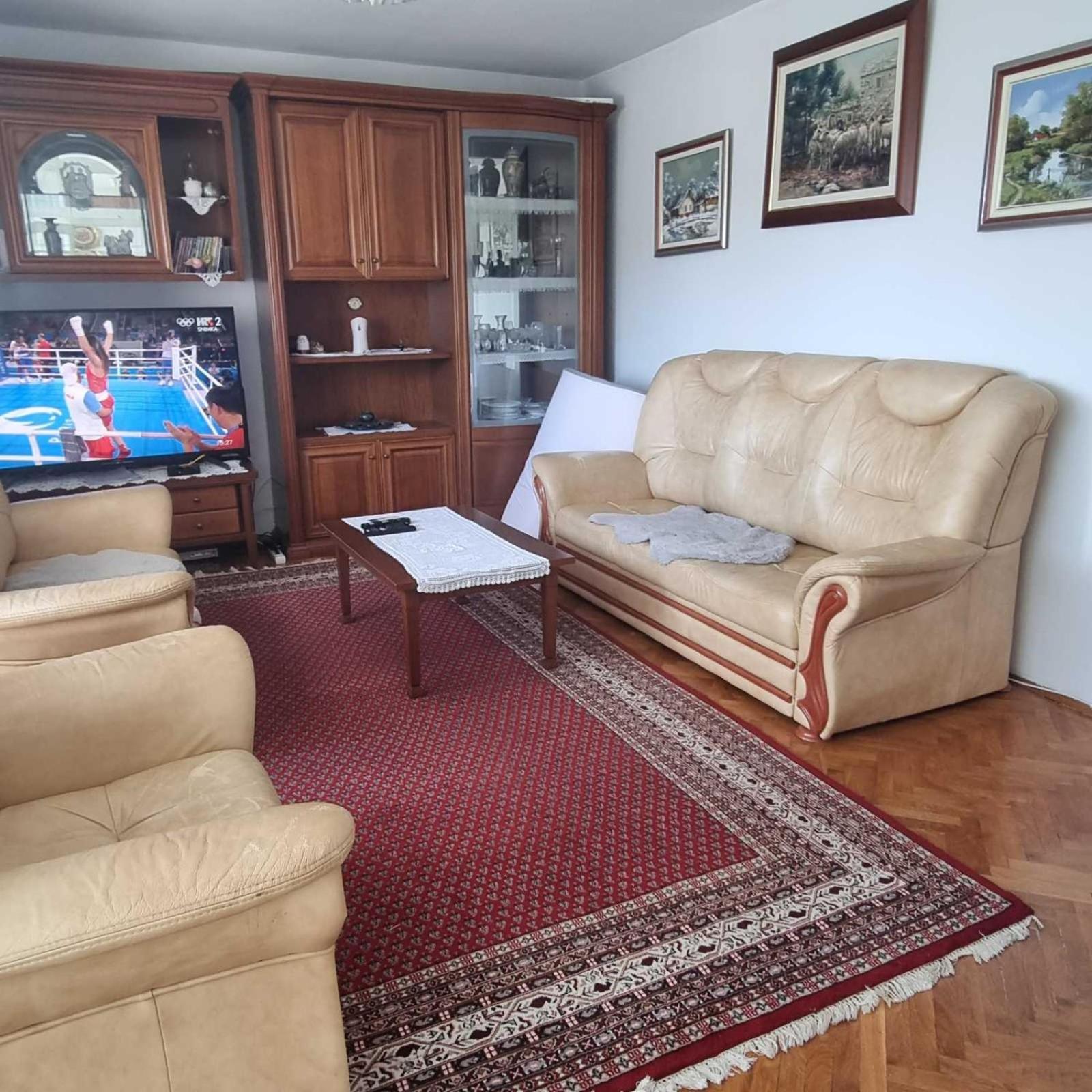 Rijeka Stanアパートメント エクステリア 写真